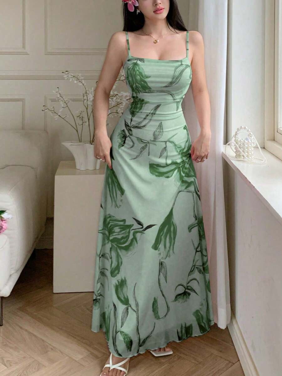 Vestido casual de verano para mujer con tirantes de espagueti, cintura con volantes y estampado de malla - Verde - Ver 1