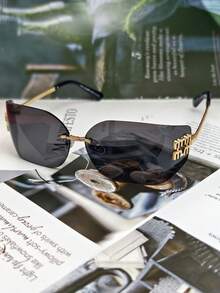 1 pieza Gafas de diseñador con letra registrada de la marca "MMMM", gafas de metal curvas sin montura biseladas de moda vintage nueva, talla grande vendidas para mujeres, estilo versátil de alta gama, protección solar, forma cuadrada-redonda ovalada, gafas de estilo Ins para posar, moda casual clásica, nuevo diseño curvo sin montura (marca registrada en la UE), incluye estuche de gafas de PU - Multicolor - Ver 2