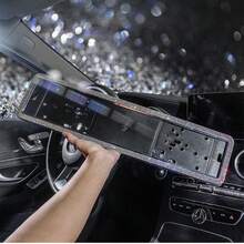 1 Peça Moldura de Placa de Licença em Aço Inoxidável com Strass e Lantejoulas, Tamanho Universal Russo, Adequada para Carros, Caminhões e SUVs, Acessório de Carro Feminino da Moda, Resistente à Ferrugem e Fácil de Instalar, Decoração de Carro Premium, Presente de Aniversário Ideal - multicolorido - Visão 2