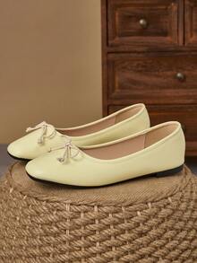 WHDXY Women's Soft-Soled Casual Shoes With Delicate Yellow Bow Accent, Square Toe Ballet Flats Suitable For Spring/Summer Outfits, Fashionable For Daily Wear And Dates - Yellow - View 2