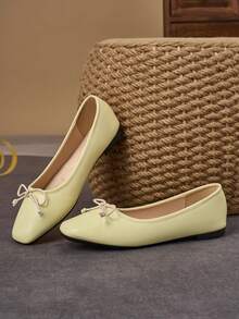 WHDXY Women's Soft-Soled Casual Shoes With Delicate Yellow Bow Accent, Square Toe Ballet Flats Suitable For Spring/Summer Outfits, Fashionable For Daily Wear And Dates - Yellow - View 6