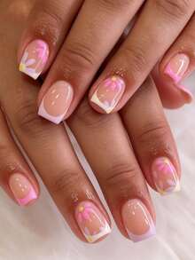 24pcs Of Short Square-Shaped False Nails. Ice-Transparent Nude Powder Contrasted With Daisy-Style False Nails. Spring And Summer Fresh And Sweet Style Fake Nails. Press-On Nails. Removable Fake Nails - Multicolor - View 1