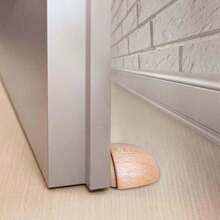 Round Creative Design Silent Wooden Door Stopper - For Safety And Home Decor, Birthday/Graduation Gift - Multicolor - View 2