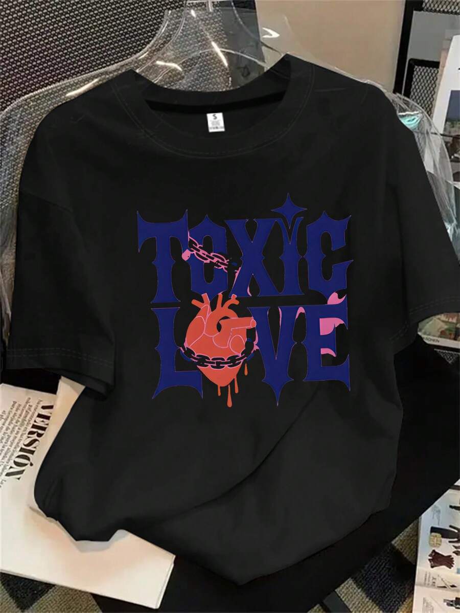 Camiseta de manga corta y cuello redondo para mujer en color rosa con un póster estampado que dice "Amor Tóxico", apta para todas las estaciones. - Negro - Ver 1
