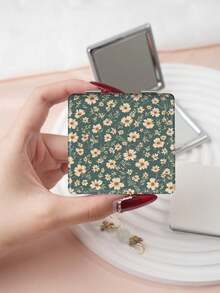 1PC Pastoral British Style Floral Series Portable Vanity Mirror, Foldable Lightweight Ultra-Thin Convenient Hand Mirror, PU Leather, Suitable For Multiple Scenes And All People, Pocket Mirror, Fresh Style With Unique Ditsy Floral Print Pattern Design, Exquisite And Delicate, Easy To Carry, Handheld Makeup Mirror, 180° Flip Cover, Multi-Functional - Multicolor - View 9