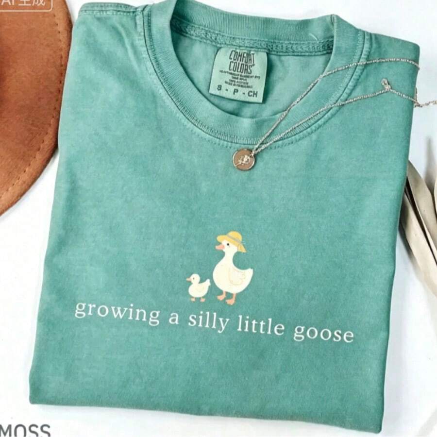 Cute Espresso Cotton Round Neck Fall Clothes T-Shirt With 'Growing A Silly Little Goose' Print For Casual Style Womens Funny Graphic Tee Summer Casual - 湖綠 - 查看 1