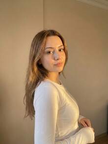 1件女款莫代爾黑色舒適百搭插肩袖短版開襟衫修身半長版層疊式披肩長袖性感假領披肩 - 白色 - 查看 3