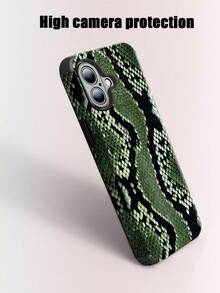 1pc Vintage Green Snake Skin Pattern Faux Leather Soft Protective Phone Case, Shock-Absorbing Design With Speaker Hole, Compatible With Apple 17 Pro Max/16 Pro Max/16 Plus/13 Pro Max/14 Pro Max/13/14/11/12 Pro/11/15 Pro, Galaxy S24 Ultra, Holiday Gift - Green - View 2