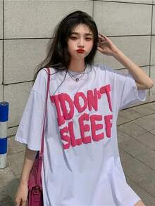 Cute Y2K Style Summer Top.1pac. Cute Y2K Style Summer Top. Women's 100% Cotton Loose Fit "DON'T DON'T SLEEP" Graphic T-Shirt - Pink And White Letter Print, Geometric Pattern, Round Neck, Short Sleeves, Casual Summer Top, Machine Washable, Bold Font, Loose And Comfortable Tee, Unisex, Couples Style. Perfect For Casual Wear. - 白色 - 查看 3