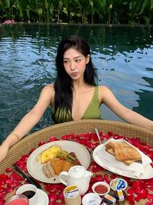 Korean Fashion Women's Two-Piece Bikini Bikini Set - Sexy Strapless Stripe Design - Cute Summer New Arrival - Eye-Catching Design - Perfect For The Beach, Travel, And Adults - UV Protection - Green - View 6