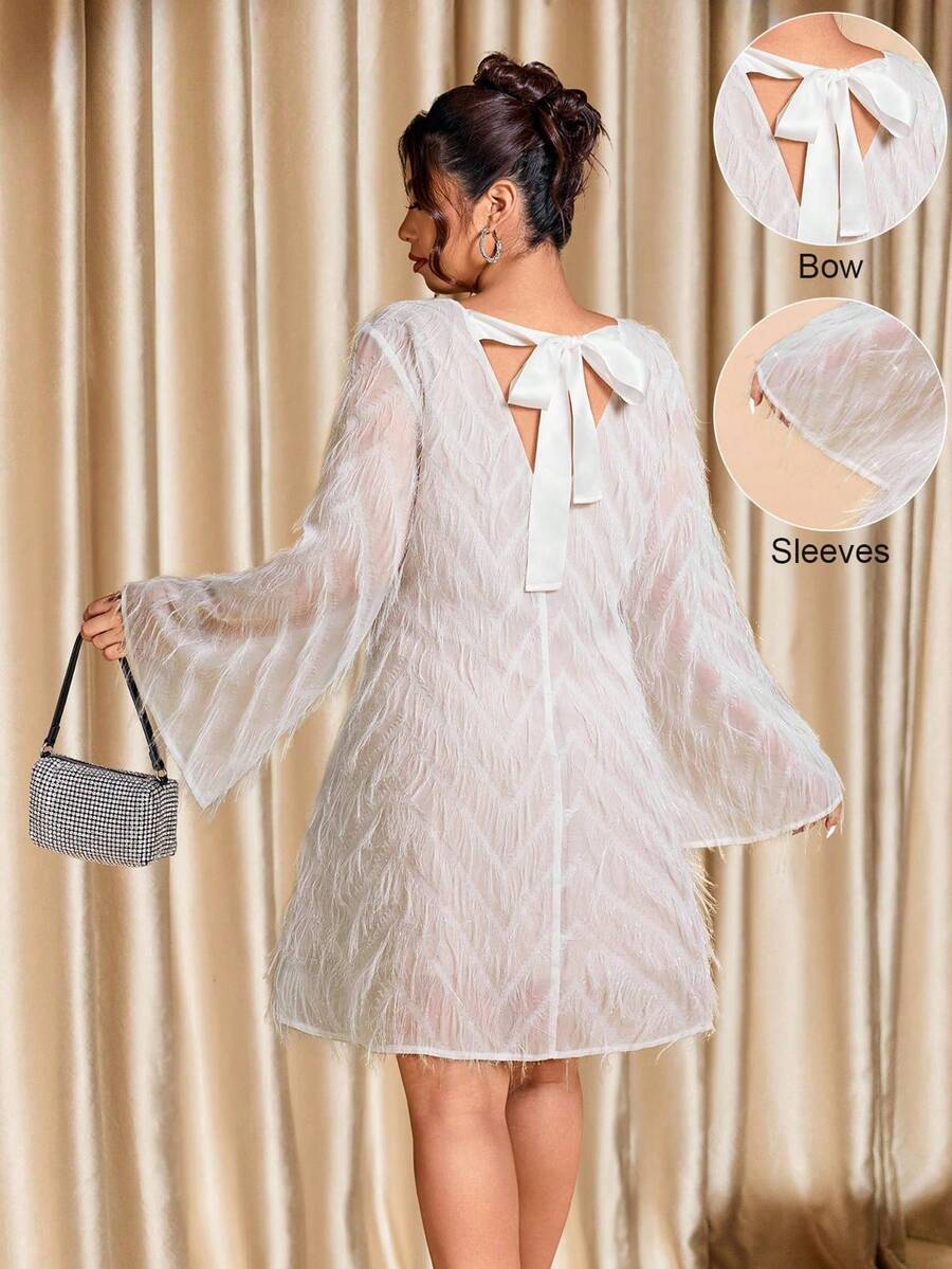 Cravure Vestido mini de línea A con decoración de lentejuelas, plumas y moño para mujer de talla grande, adecuado para citas, fiestas y reuniones - Blanco - Ver 1