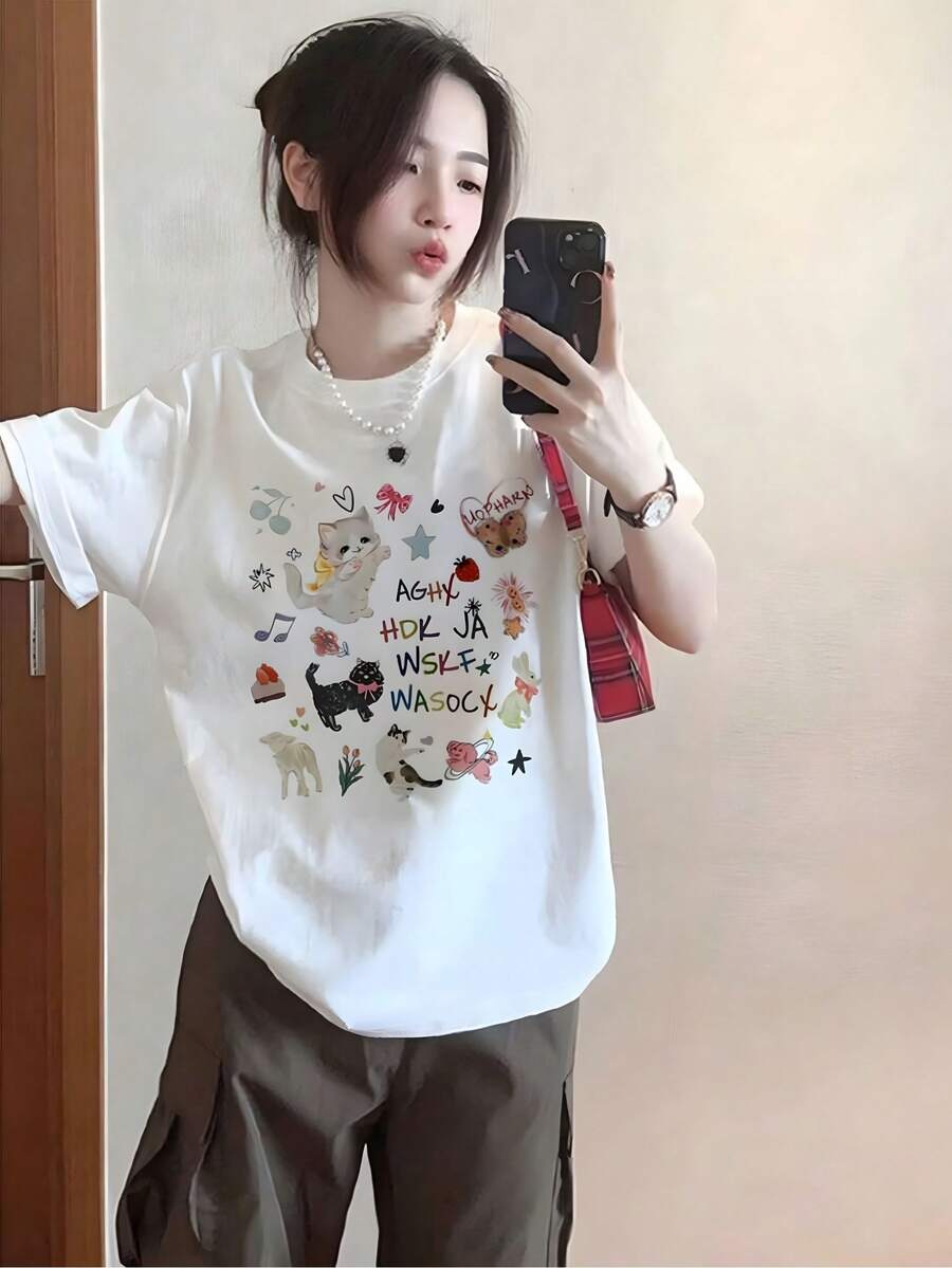 Cute Y2K Style Summer Top. 1pac. Cute Y2K Style Summer Top. Women's 100% Cotton 2000s Style T-Shirt - Cute Cat And Music Note Print, Casual Short-Sleeved Round Neck Top For Spring, Summer, And Fall. Lightweight, Breathable Fabric, Machine Washable. Casual Wear With Cheery Print, Relaxed Fit, Unisex Style, For Couples. Perfect For Casual Wear. - 白色 - 查看 1
