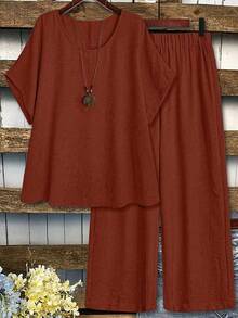 Plus Size Casual 2-Piece Summer Set Including Crew Neck T-Shirt And Solid Color Pants - Redwood - View 1