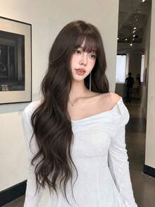 [MONEET SECRET] 28英吋鬆散波浪合成假髮，深栗棕色附空氣瀏海，耐熱合成纖維，柔軟流暢捲髮假髮，適合女性日常配戴、約會、派對、Cosplay、時尚造型、萬聖節 - 黑棕色 - 查看 3