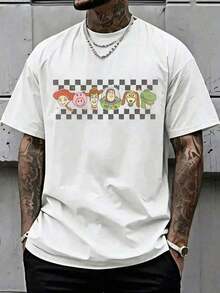 Disney Toy Story Men's Local Checkerboard Character Graphic T-Shirt "Founded In 1995", Disney Family Vacation 2026 Pattern T-Shirt, Casual White T-Shirt, Disney Family Vacation, Summer Casual Everyday Wear, Retro Style Clothing. This Comfortable And Versatile Short-Sleeved Top Is Made Of Pure Cotton And Makes A Perfect Surprise Gift. - 白色 - 查看 2