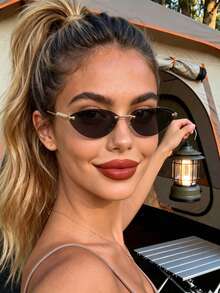 1 Paar Katzenaugen-Metall-Modemode-Brille, Retro personalisierte vielseitige lässige Damenbrille, geeignet für den täglichen Gebrauch, Straßenfotografie, Urlaub, Reisen, Sommerstrand-Accessoires, Schulanfang, Schwarz - Schwarz - Übersicht 4