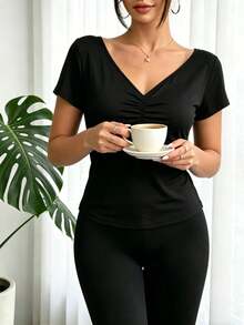 Camiseta de verano para mujer, camiseta básica de manga corta con ajuste ceñido súper suave, top casual con cuello en V y fruncido para uso diario & entrenamiento, vacaciones negro - Negro - Ver 1