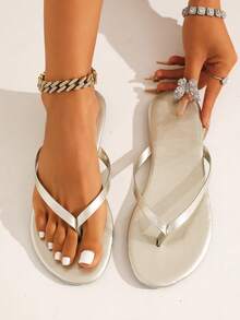 Women's Flip Flops, Summer Sandals, Women's Flat Sandals, Casual Vacation Fashion Champagne Gold Slippers, Outdoor Vacation Toe-Post Sandals, Toe-Post Beach Sandals, Round Toe Design Women's Slippers - Champagne - View 4