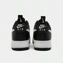Nike Air Force 1 '07 LV8 Casual Shoes Men's  Black/White/Black IR5599-001| Court-To-Street Style, Iconic Silhouette - 白黑色 - 查看 6