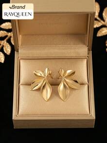 RAYQUEEN 1 Pair Stainless Steel Fashionable Gold Leaf Stud Earrings, Suitable For Daily Wear - Stud Earrings - View 1