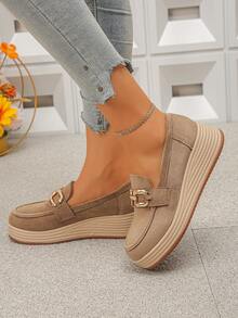 2026 Spring/Autumn New Retro Slip-On Shoes For Women, Thick Sole Platform Casual T-Strap Mary Jane Loafers - Khaki - View 4