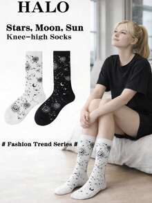 1/2 pares de calcetines de media pantorrilla con patrones aleatorios de sol, luna y estrella en blanco y negro, versátiles para uso diario y transporte, primavera/verano - Blanco y Negro - Ver 1