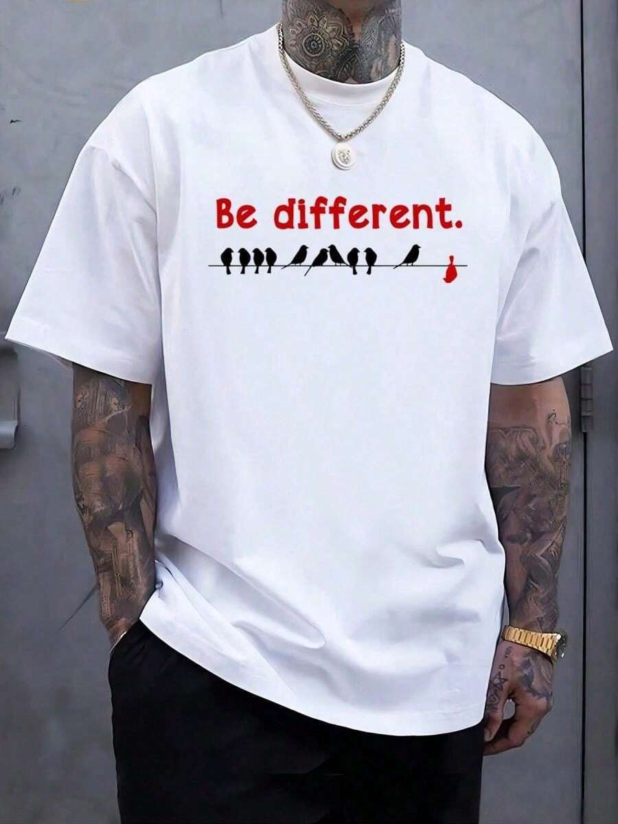 Camiseta masculina oversized em algodão 180 g/m² – modelagem ampla com a estampa ousada em preto e branco "IT IS WHAT IT IS", gola redonda respirável, mangas curtas, ideal para uso - Bianco 6 - Visualizzare 1