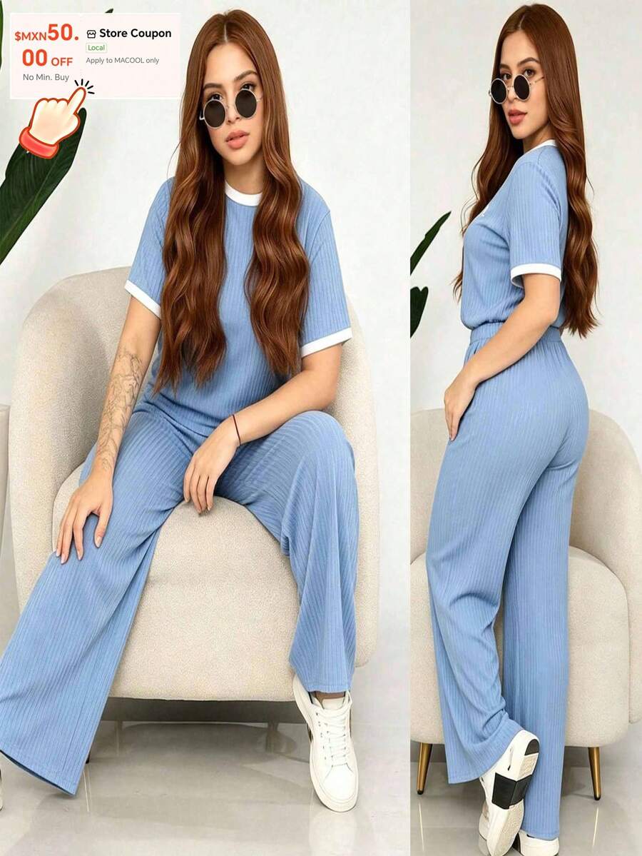 Comfort And Style In One Outfit! Upgrade Your Look With Our 2-Piece Set: A Ribbed Top And Super Comfortable Pants. Available In Various Colors. Women's 2-Piece Casual Set: Short-Sleeve Crew Neck Top And High-Waisted Loose Wide-Leg Pants - Ribbed Textured Loungewear Set For Summer And Yoga - 淺藍色 - 查看 1