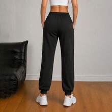 2 Pieces Cartoon Letter Print Drawstring Waist Sports Pants - 灰色 - 查看 2