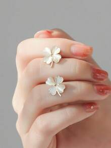 Flower Cat Eye Four-Leaf Clover Stud Earrings, Premium Niche Design, Fresh And Elegant Style - Four-leaf Clover - View 7
