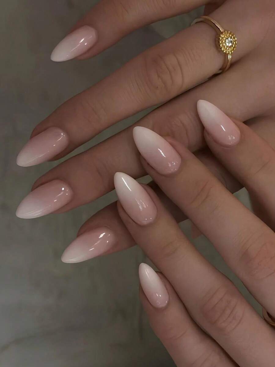 24pcs Medium Almond-Shaped Artificial Nails, Featuring Gradient Pink & White Floral Design, Glossy & High Coverage. This Is A Minimalist Style Nail Kit, Fashionable & Easy To Use, Ideal For Creating Elegant Manicure.