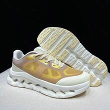 On Running 新款 Cloudtilt Remix 網面透氣跑鞋，中性款，具備緩震與耐磨特性的休閒鞋 - 黃色 - 查看 4
