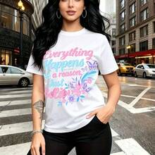 Camiseta de mujer con estampado motivacional "Everything Happens for a reason" y mariposas coloridas, diseño moderno con mensaje inspirador para la vida urbana - ajuste cómodo y casual ideal para paseos por la ciudad, salidas diarias o tiempo libre - - Blanco - Ver 1