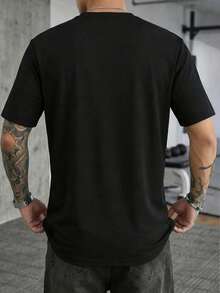 Unisex T-Shirt, 100% Cotton, Regular Fit, Graphic Print, Short Sleeves, Casual Style, Summer Streetwear, Urban Style, Printed Top, Vintage Fashion, Soft And Breathable. - 藍色和黑色 - 查看 3