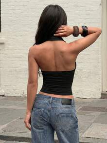 Spring/Summer Halter Neck Deep V Metal Patchwork Backless Ruched Cropped Tank Top For Women, Casual Commute, Date, Vacation, Valentine's Day - Black - View 7