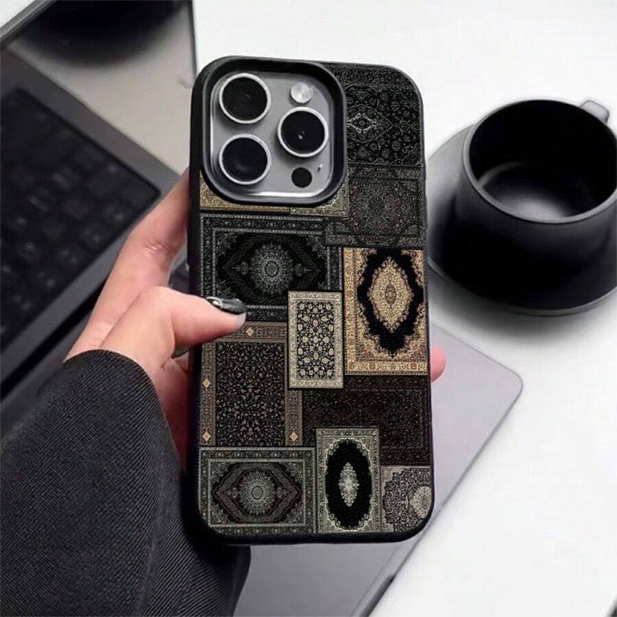 1 buah Casing Ponsel Bahan TPU Motif Mosaik Karpet Hitam Kompatibel dengan iPhone 17 Pro Max/17/16 Pro Max/15/13/12/11, S20 FE/A15/S24/A55, Note 11/Note 12/Note 13 Pro, Casing Ponsel Pelindung Lembut Anti Jatuh yang Melindungi Seluruh Bagian - Hitam - View 1