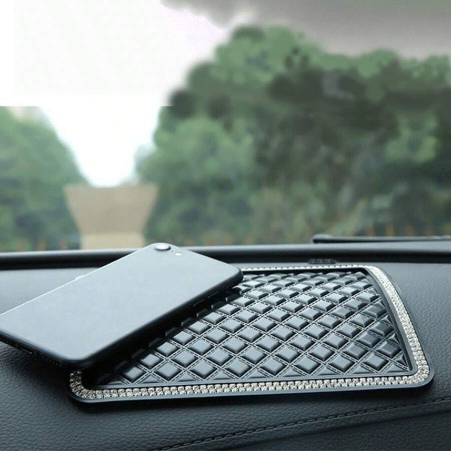 Large Rhombus Rhinestone Car Anti-Slip Mat, Dashboard Stable Phone Navigation Holder, Luxury Rhinestone Decor Interior - 1 Piece Of Rhinestone-embedded Anti-slip Mat - View 1