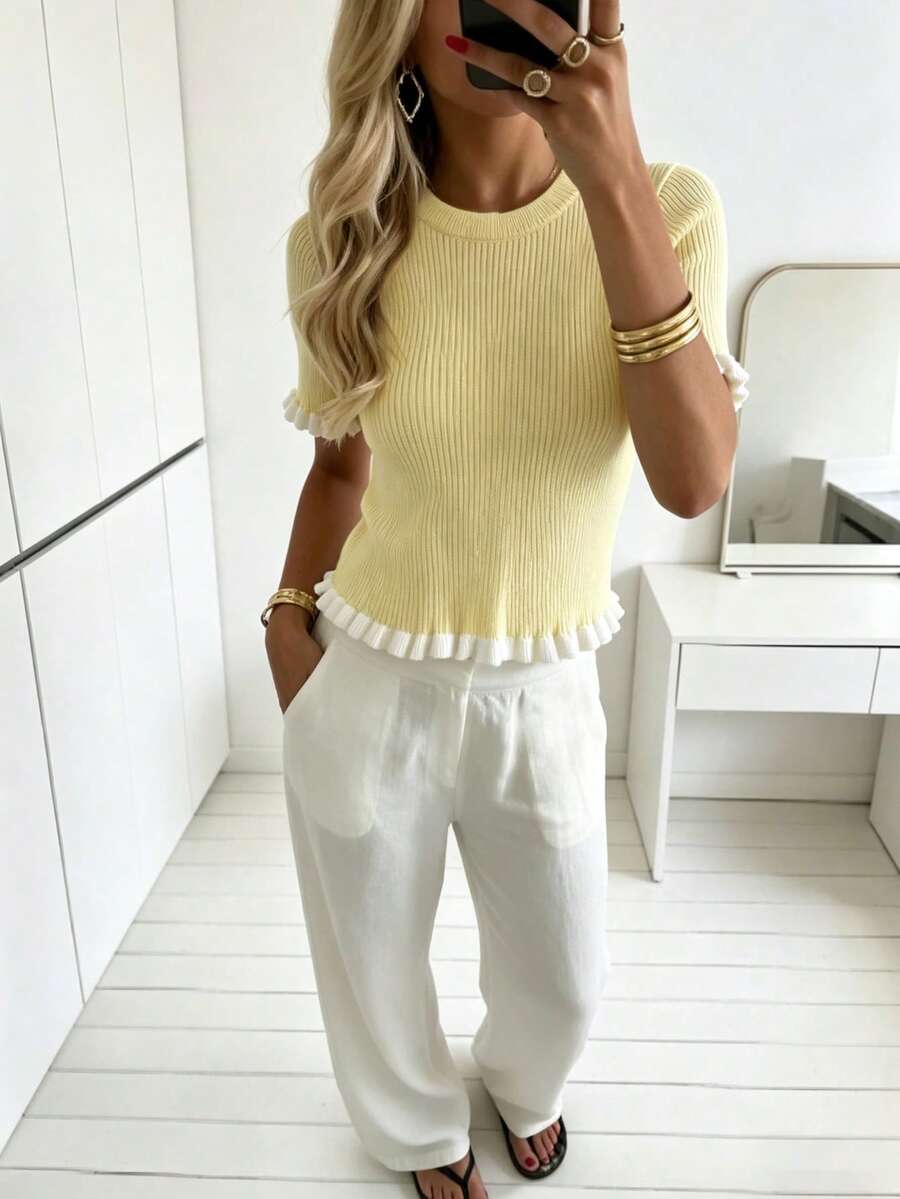 Top in maglia da donna elegante urbano moderno casual stile vacanza giallo pallido & bianco con volant e inserti, maniche corte, scollo tondo, camicetta casual da spiaggia estiva - Giallo - Visualizzare 1