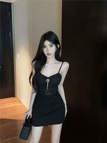 Korean-Style Leopard Print Sexy Long-Sleeved Bodycon Dress For Women, New For Spring And Autumn, Slim Fit With A Short Skirt - Black - View 4