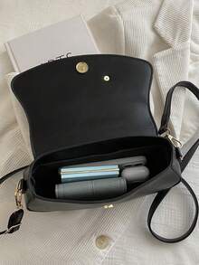 New Retro Fashion Saddle Bag, Metal Hardware & Belt Decor, Flap Opening, Adjustable Long Shoulder Strap, Small Capacity Lightweight Minimalist Soft Crossbody Bag. Suitable For Women's Daily Life, Commuting, Work, Vacation And Student Use - Black - View 6