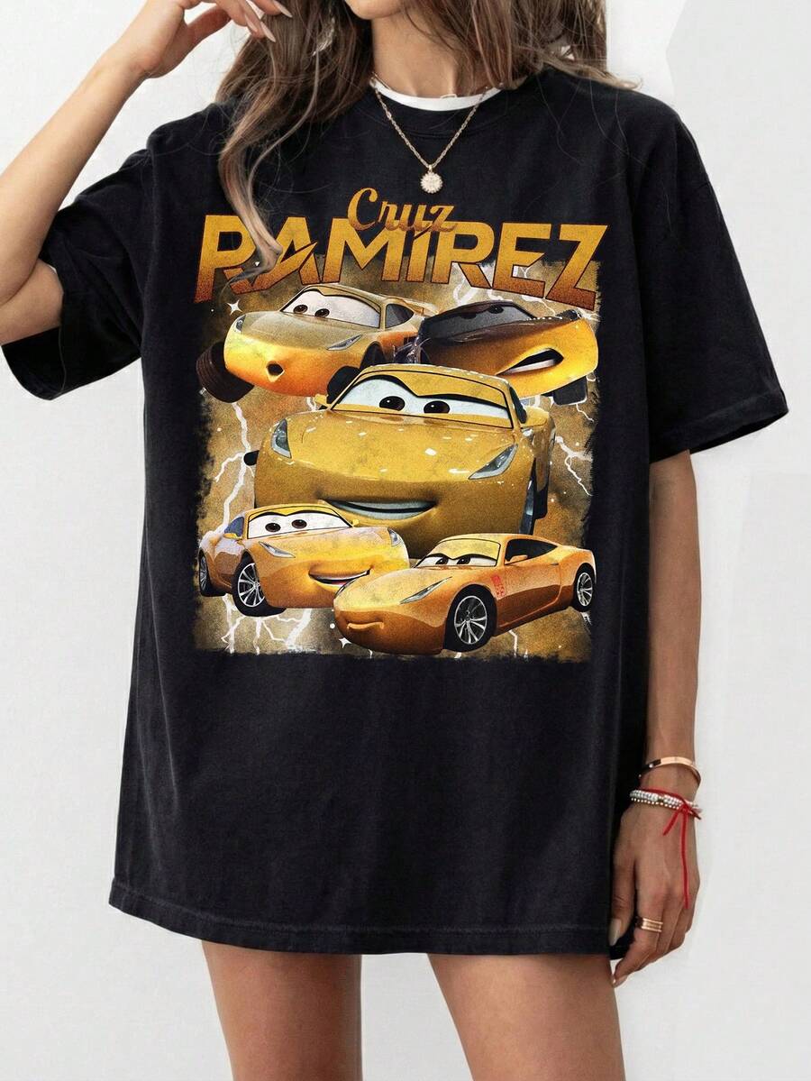 Officially Licensed Disney Vintage Car Cruz Ramirez Comfortable Color Shirt, Disney T-Shirt, Cars Themed T-Shirt, Disney Theme Family Vacation T-Shirt, Walt Disney World, 100% Pure Cotton High-Quality T-Shirt, Fit Well, Unisex, Perfect Gift, Free Shipping. - 黑色 - 查看 1