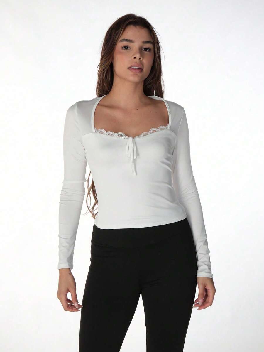 Blusa de mujer de unicolor con cuello de encaje, top ajustado sexy y de moda, blusa casual y única para uso diario y fiestas, color rojo primaveral - Blanco - Ver 1
