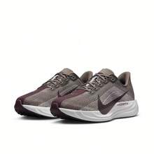 NIKE 新款 ZOOM PEGASUS PLUS 舒適百搭靈敏低筒男款跑鞋 FQ7262-005 - 棕色 - 查看 1