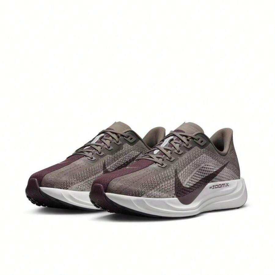 NIKE 新款 ZOOM PEGASUS PLUS 舒適百搭靈敏低筒男款跑鞋 FQ7262-005 - 棕色 - 查看 1