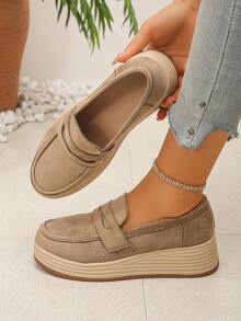 2026 Spring/Autumn New Retro Slip-On Shoes For Women, Thick Sole Platform Casual T-Strap Mary Jane Loafers - Khaki - View 6