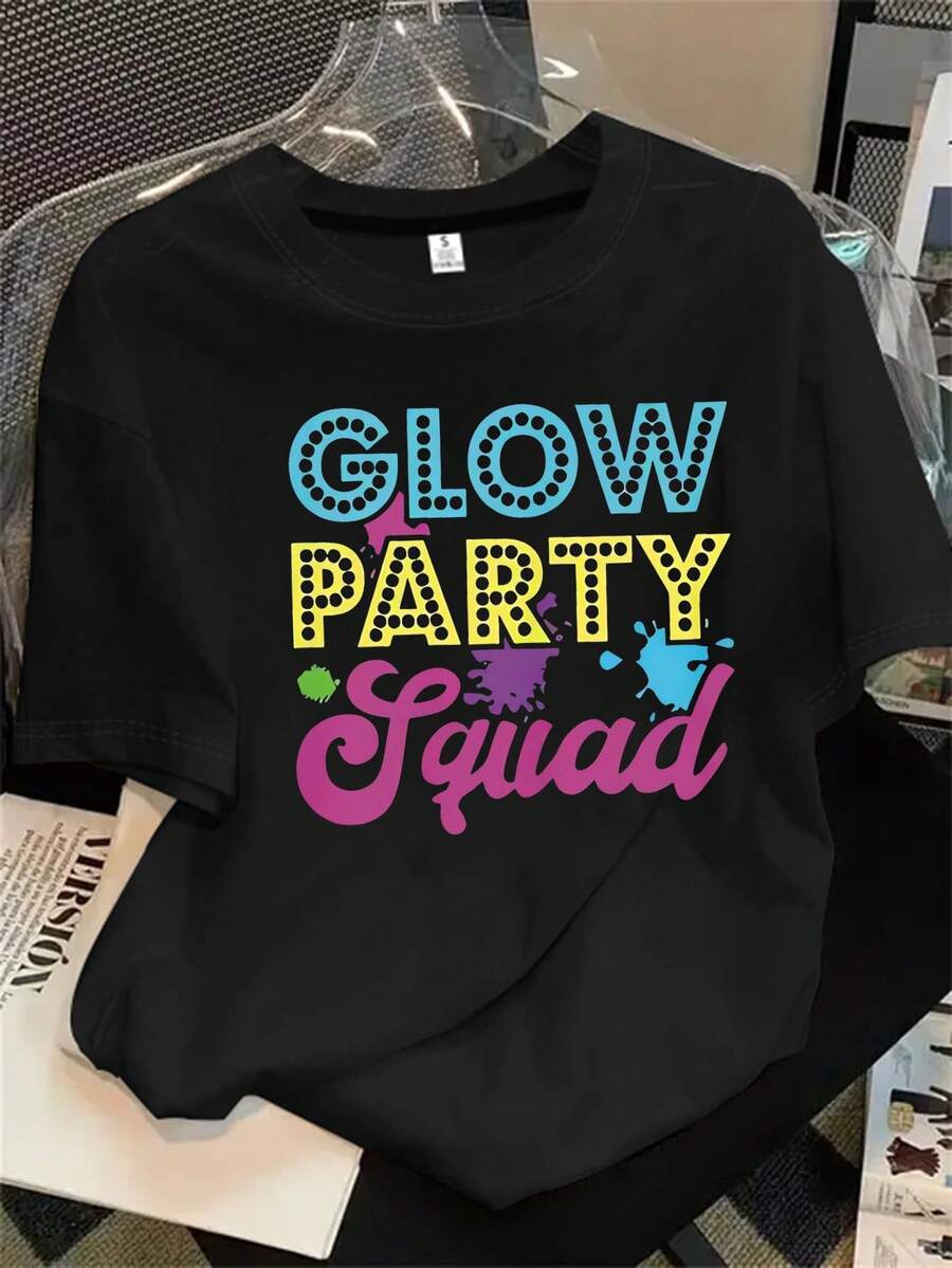 Top de mujer de manga corta y cuello redondo con estampado de logotipo y palabras luminosas, apto para todas las estaciones. - Negro - Ver 1