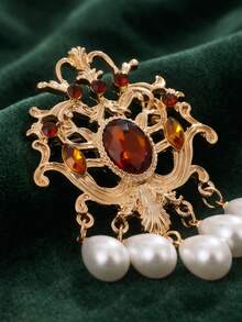 1pc Retro Palace Style Rhinestone Tassel Pearl Brooch, Elegant Women's Daily Wear Clothing Accessory - Yellow - View 4