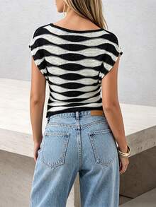 Womens Off Shoulder Knitted T-Shirt Casual Stylish Contrast Color Wave Pattern Boat Neck Short Sleeve Tops For Spring/Summer - Negro - Ver 4