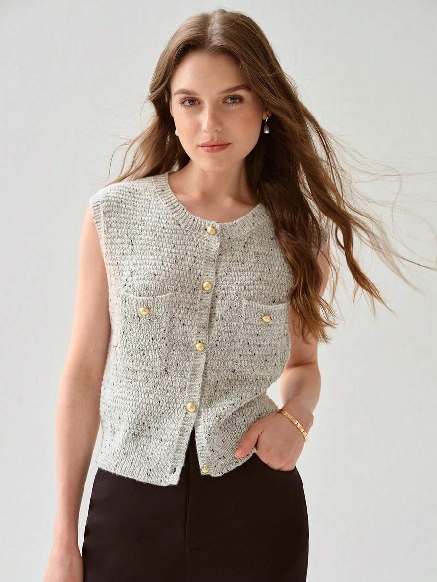 2026 Chaleco de punto con botones gris mezcla, estilo romántico casual para mujer, ropa de mujer primavera/verano romántica, dulce y elegante para el Día de San Valentín, vacaciones, citas dulces, uso diario y vacaciones en otoño/invierno - Gris Claro - Ver 1