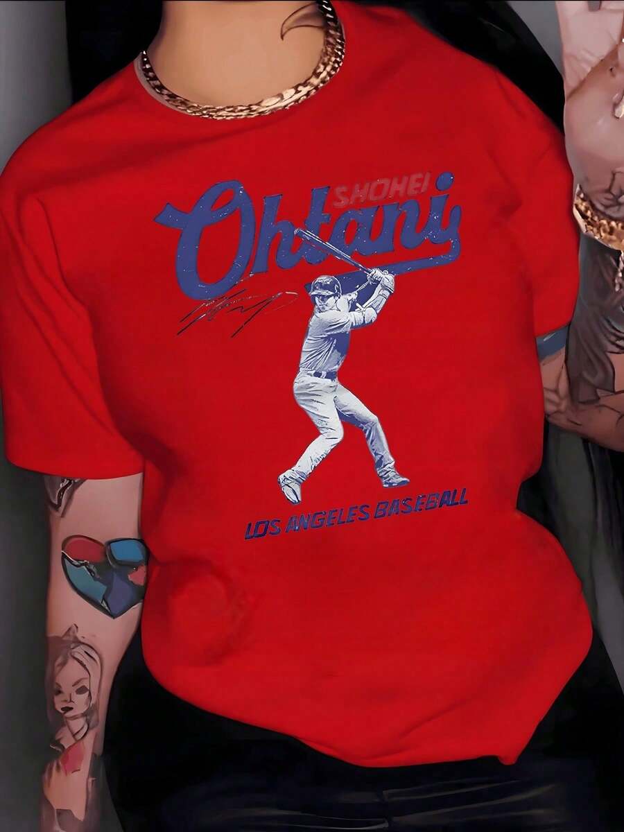 Graphic Showing A Baseball Player In Full Swing, Symbolizing Strength And Determination To Pursue Dreams With Passion. Women's T-Shirt, 100% Cotton, Comfortable And Modern, Oversized, Coquette Vintage Y2K Streetwear Tops - 紅色的 - 查看 1